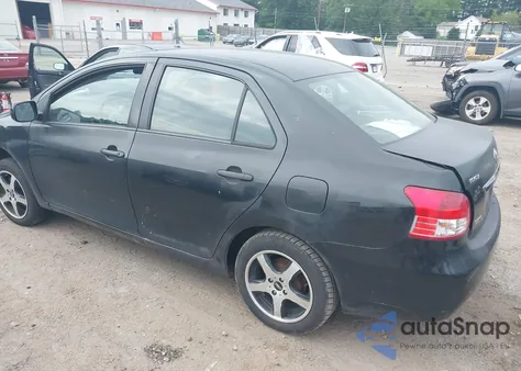 2007 Toyota Yaris z USA, uszkodzony, nr VIN JTDBT923371102974